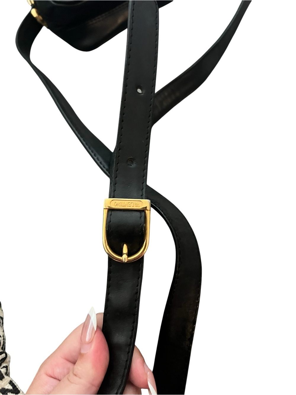 Vintage Valentino by Mario Valentino Crossbody Bag - Picture 6 of 9
